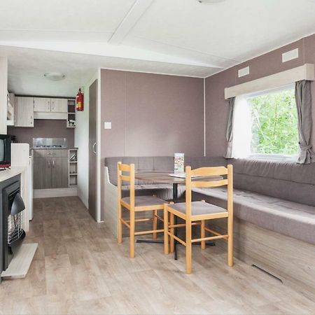 Mb Zeeuwse Mobile Home Hoek Exterior foto